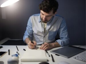 The Ultimate Guide to Logo Design: Crafting a Visual Identity that Resonates